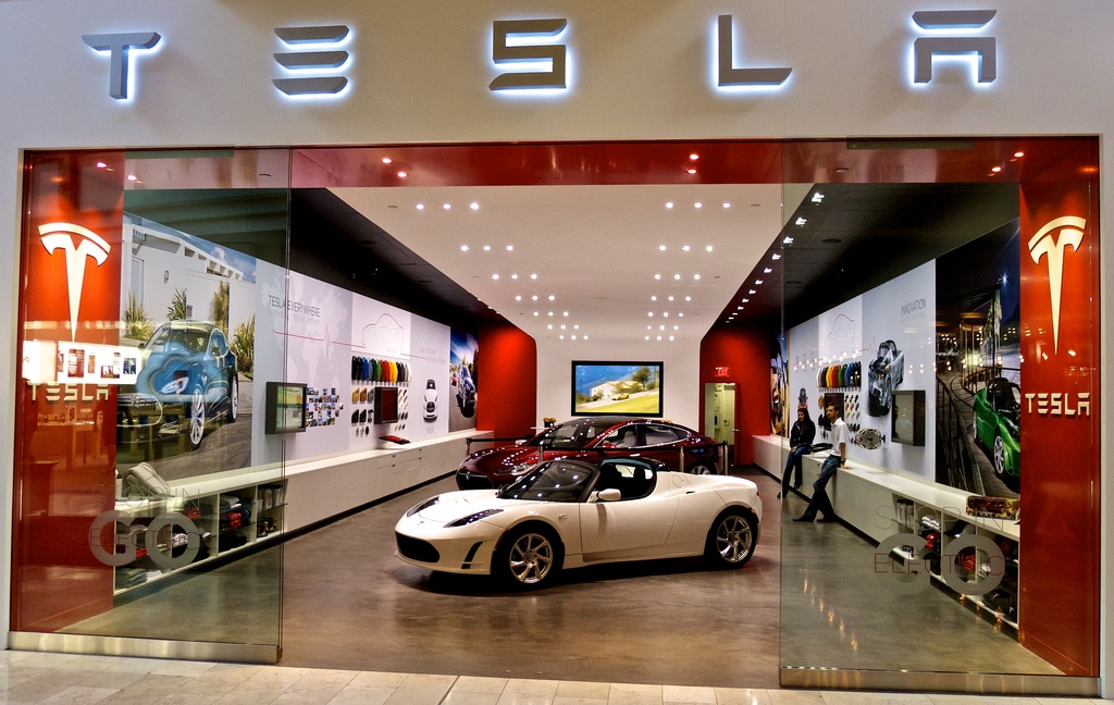Tesla Motors’ Toronto (Canada) store